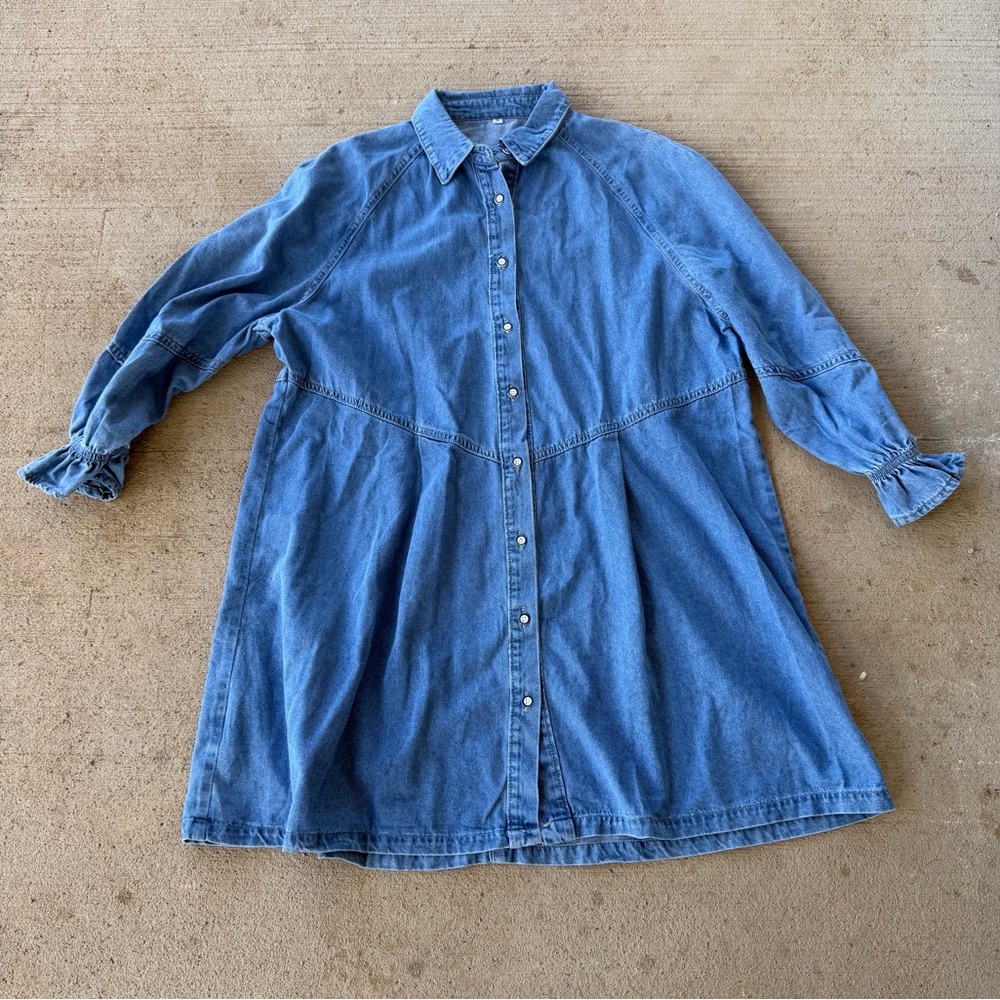 Women’s‎ Denim Button Up Dress size Medium